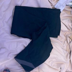 black and gray under armor wide legged leggings